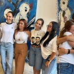 A atriz "Mulher Maravilha" Gal Gadot elogia o "poder" do refém do Freed Hamas durante uma visita emocional