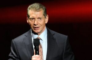 A cabeça da WWE, McMahon, citou mais de 3 carros A cabeça da WWE, McMahon, citou mais de 3 carros