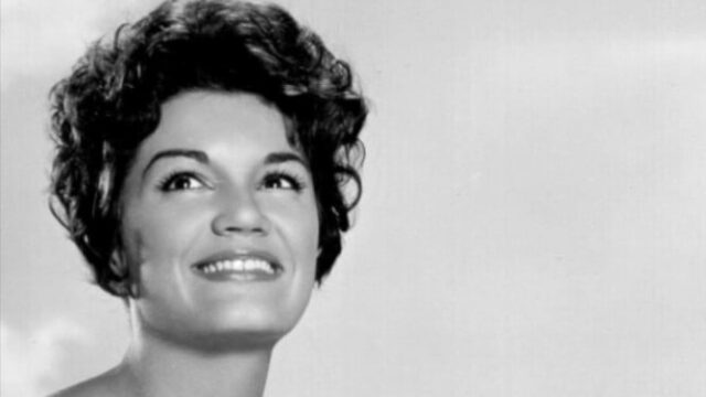 A causa da morte de Connie Francis, cantora 'Pretty Little Baby', que era viral no Tiktok

