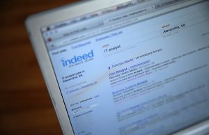 A confiança do emprego foi desviada para uma baixa o tempo todo, estudar A confiança do emprego foi desviada para uma baixa o tempo todo, estudar