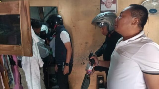 A delegacia de Pamekasan não pôde quebrar Bandar Sabu, só garantirá três usuários


