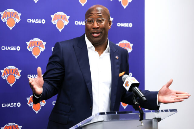 A especulação de knicks quentes em torno do antigo, sem escolha

