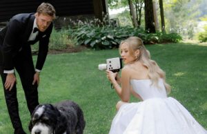 A esposa de Connor McDavid, Lauren, deixou uma mensagem emocionante para comemorar o primeiro aniversário do casal Através do Instagram/@McDavid97