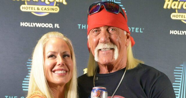 Hulk Hogan e sua esposa Sky diariamente.