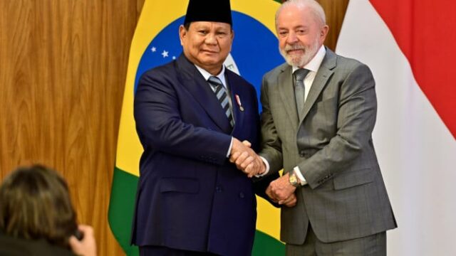 A lei de Pabowo do presidente brasileiro da Indonésia em outubro próximo, comemore o aniversário juntos

