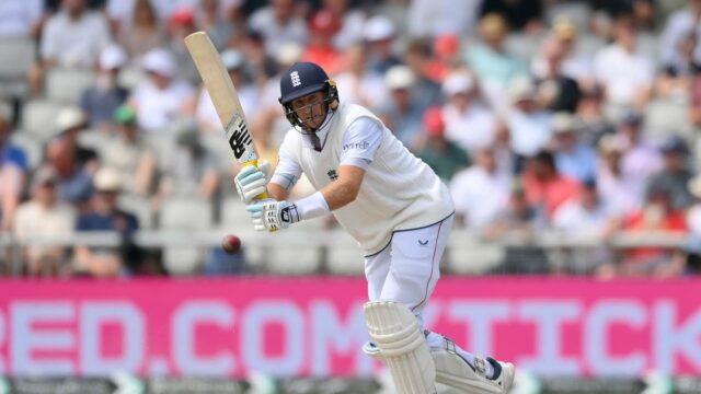 A maioria das idades de teste: Joe Root é igual a Sangakkara com a 38ª cem internacional

