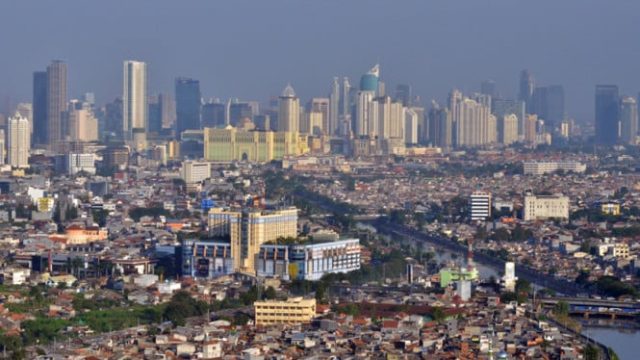 A população total da República da Indonésia atingiu 286,69 milhões de pessoas a partir de junho de 2025, um aumento de 1,7 milhão em seis meses

