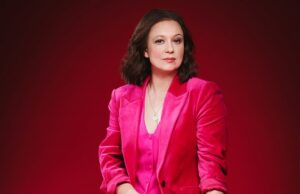 A primeira vez que experimentei golpes de perda de peso, perdi 12 kg, mas cometi um grande erro. Estou bem no final – é isso que você precisa saber sobre perder peso em Mounjaro Em dezembro de 2023, Lisa Snell teve um despertador na M&S enquanto tentava dimensionar as calças 14. Ela diz: 'Os espelhos no camarim me cercavam quando eu estava de pé na minha cueca, chateada. Eu ganhei peso em todos os lugares. Eu mal me reconheci '