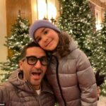 A menina de nove anos foi encontrada morta menos de 24 horas depois que seu pai alegou ter sido sequestrado em uma van branca. (Foto: Melina Frattolin com seu pai Luciano, 45)