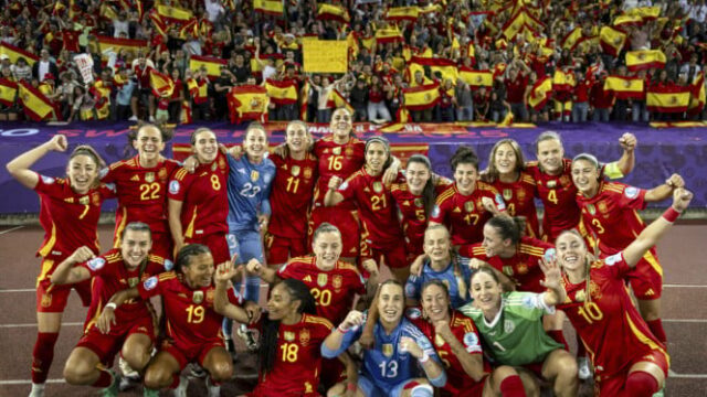 A seleção espanhola desafiou a Inglaterra na final do Euro Potri 2025

