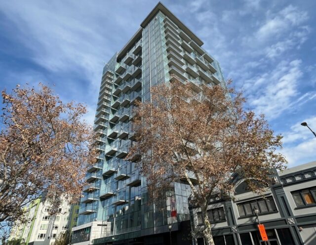 A torre de San Jose Housing torne -se no fracasso enquanto o mercado imobiliário está balançando

