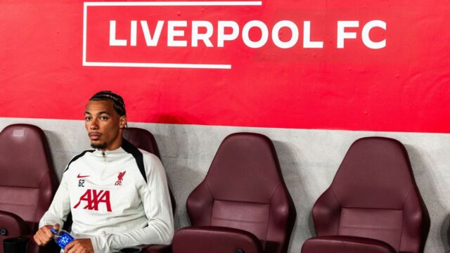 A urgência de agosto terminará em breve a calma na janela de transferência do verão do futebol

