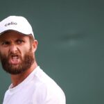 Daniel Evans jogou tênis no Mubadali Citi DC Open.