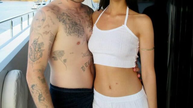 Estrelas sexuais em barcos ... sentindo -se lil '!