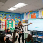 Admin Trump para liberar 6b dólares em financiamento de educação em pausa antes do ano letivo