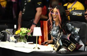 Aew Star virará a bola e aparecerá como o novo parceiro da Mercedes Moné em 2025? Explorar a possibilidade Aew Star virará a bola e aparecerá como o novo parceiro da Mercedes Moné em 2025? Explorar a possibilidade