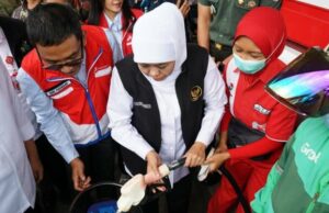 Aidak, com o governador de Java Oriental, o compromisso de compensar o monitoramento da distribuição de combustível suave em Jember Aidak, com o governador de Java Oriental, o compromisso de compensar o monitoramento da distribuição de combustível suave em Jember