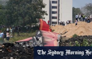 Air India encontra “sem problemas” com mecanismo de troca de combustível em Dreamliners Detritos de aeronaves no colapso do Site Air India Flight AI171 em Ahmedabad, Gujarat, Índia.