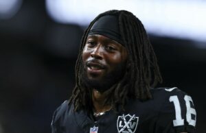 Akincilar rotulou como ‘Jacobi Meyers, 2025 Fantasy Football com’ The Deserted Wide Comprker ‘rotulado March Madness Logo