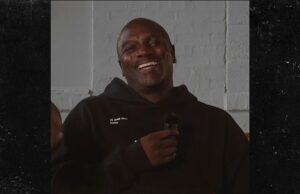 Akon está em alguma função: “Por favor, me convide para tocar!” Akar-Kal-07-20255