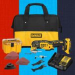 Dewalt 20V XR Multi Ferramentas com acessórios e uma bolsa para transportar.