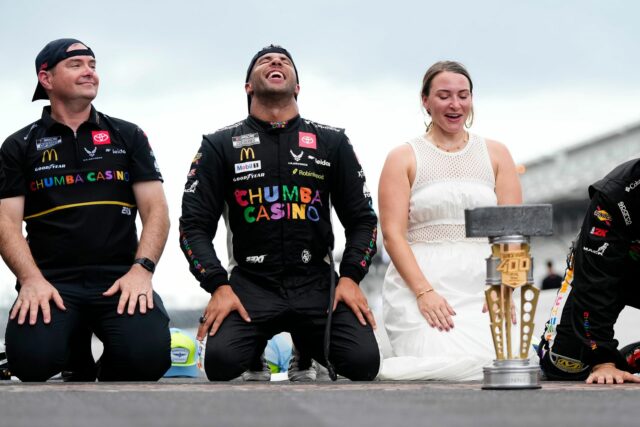 "All Weekend Nails": Chefe da tripulação de Bubba Wallace reflete a vitória "super especial" da série sem vitória do 23Xi Racing Star

