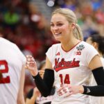 Ally Batenhorst fala sobre sua experiência no Nebraska Volleyball (Fonte da imagem: Getty)