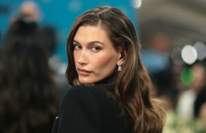 Ame os saltos Gatito de Hailey Bieber? Pregue o estilo por US $ 38 Ame os saltos Gatito de Hailey Bieber? Pregue o estilo por US $ 38