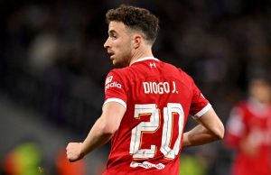 Aposentadoria do Liverpool no. 20 Jersey em Memória de Jota Aposentadoria do Liverpool no. 20 Jersey em Memória de Jota