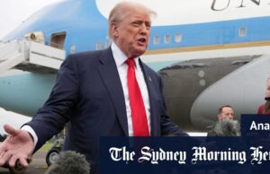 As teorias da conspiração concorrentes consomem Washington de Trump JFK em Dallas, Texas, no dia de seu massacre em 22 de novembro de 1963.