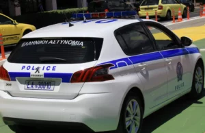 Assassinato misterioso entra na Grécia. A polícia está procurando o agressor Assassinato misterioso entra na Grécia. A polícia está procurando o agressor