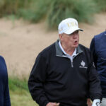 Assista: Donald Trump corta a fita para abrir oficialmente outro campo de golfe em Aberdeen