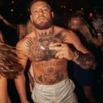 O rapper Azealia colocou a Internet em chamas depois de compartilhar supostas fotos nuas de McGregor que ela afirma que a vergonhosa lenda do UFC é enviada a ela que é incomparável