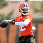 Browns Shodeur Sanders envia a mensagem de 3 palavras criptografadas antes do campo de treinamento