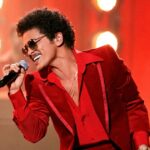 A MGM nega os relatos de que Bruno Mars deve US $ 50 milhões em dívidas de jogo: 'completamente falsa'