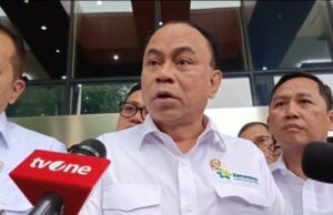 Budi Arie pede a todas as partes que facilitem a formação e operação dos kopdes vermelhos e brancos. Budi Arie pede a todas as partes que facilitem a formação e operação dos kopdes vermelhos e brancos.