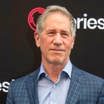 CEO da Lionsgate, Jon Feltheimer, fiscal 2025. Pay Falls 46%, para US $ 9,8 milhões