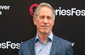 CEO da Lionsgate, Jon Feltheimer, fiscal 2025. Pay Falls 46%, para US $ 9,8 milhões CEO da Lionsgate, Jon Feltheimer, fiscal 2025. Pay Falls 46%, para US $ 9,8 milhões