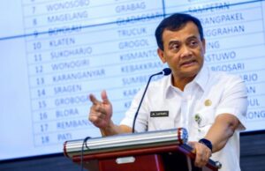 O governador do Regente de Java Central Sentil Regent Pati Sudewo nas Nações Unidas aumentou 250 %: não passa pelas pessoas! CJIBF 2025, o governador Ahmad Lutfi ofereceu 15 projetos de investimento em Java Central para possíveis investidores