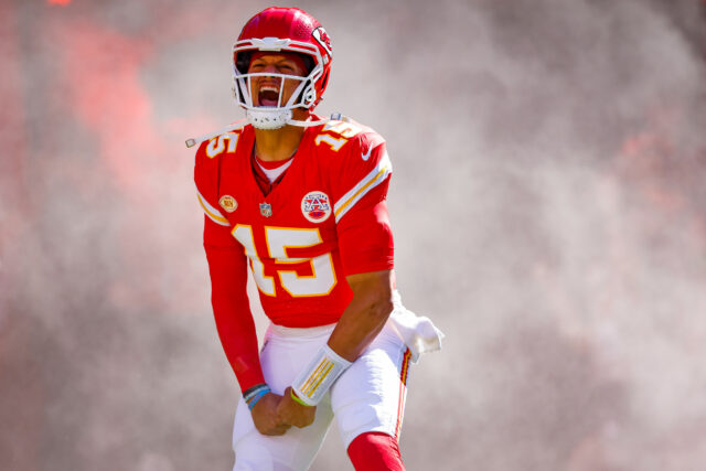 Cabeças de Patrick "Mahomes não tem palavras após o último musgo da equipe

