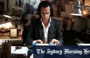 Cada caverna desenha a multidão – mas as filas não ouvem música neste momento Cada caverna desenha a multidão - mas as filas não ouvem música neste momento