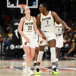 Caitlin Clark Atualização de lesão: Stephanie White lida com a saída de guardas de fogueira e eyeed de lágrima do jogo