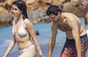 Camilla Cabello e BF Hover Charor Chalkhub na praia de Ibiza 0723-CAMILA-CABELLO-BF-JUNIOR CHUNK-PLA-SUB2