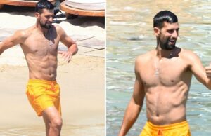 Camisas de Novak Jokovic com filhos em sua esposa, esposa, Micronos 0728-NOVAK-DJOKOVICH-Family-Beach-Beach-Beach-Sub2