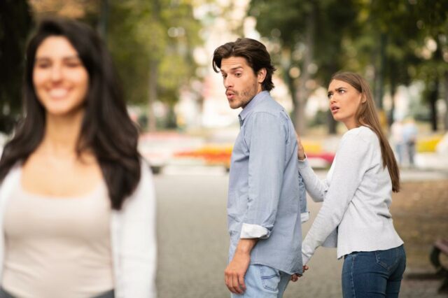 Caro Abby: Meu marido não vai parar de olhar para outras mulheres

