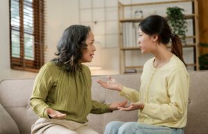 Caro Abby: Minha filha me culpa por sua infidelidade Caro Abby: Minha filha me culpa por sua infidelidade