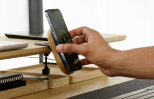 Carregador sem fio mais rápido que chega ao iPhone, mas eles ainda não compram um Carregador sem fio mais rápido que chega ao iPhone, mas eles ainda não compram um | Terceiro carregador qi2 de partido mostrado