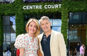 Cat Deeley wows em flores de verão quando ela se junta à co-estrela da Morning Ben Shephard, Abadia Clancy e Peter Cruch enquanto ele lidera fãs de tênis de celebridades no quarto dia de Wimbledon Em Morse Stars, Cat Deeley e Ben Shephard o fizeram de seu programa ITV até o All England Lawn Tennis & Croquet Club para o quarto dia de Wimbledon na quinta -feira