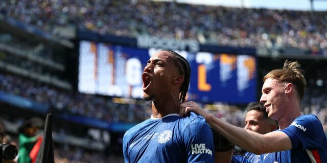 Chelsea vs. PSG - Final da Copa do Mundo do Clube: Pontuação ao vivo, notícias da equipe e atualizações quando Cole Palmer faz um show quando o Blues marcar três antes do intervalo

