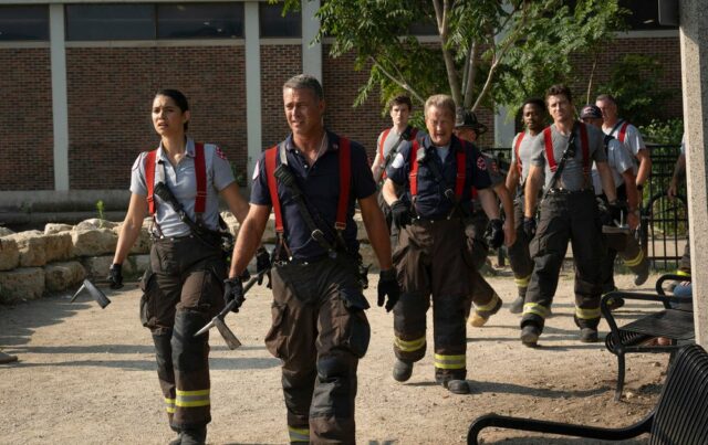 'Chicago Fire' perde o terceiro membro do elenco para a temporada 14 no meio das saídas da franquia